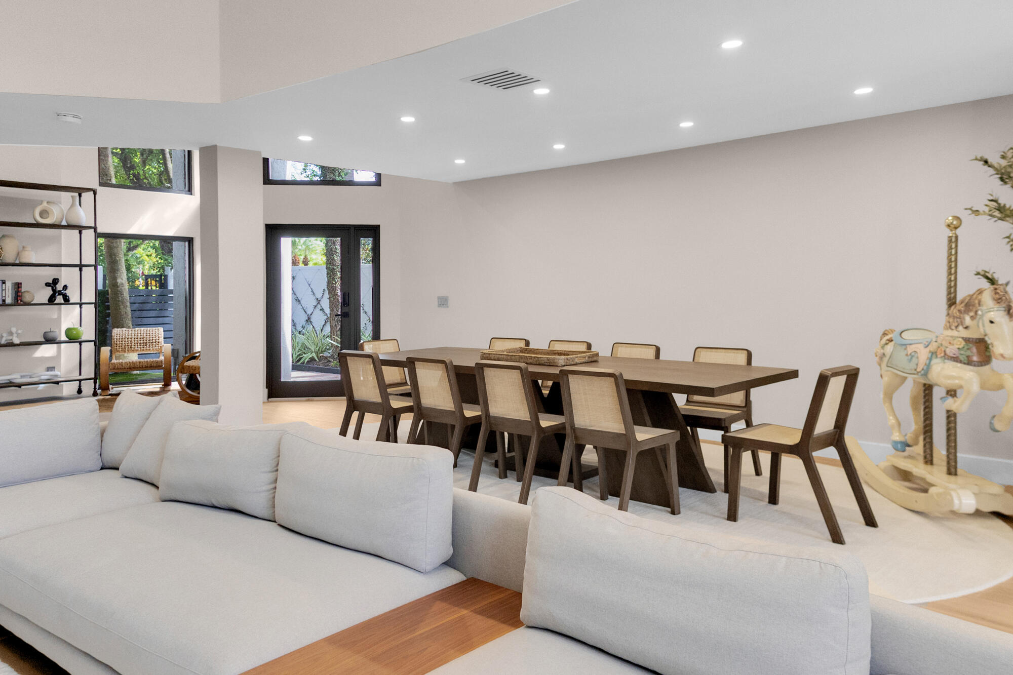 2435 Windsor Way Court