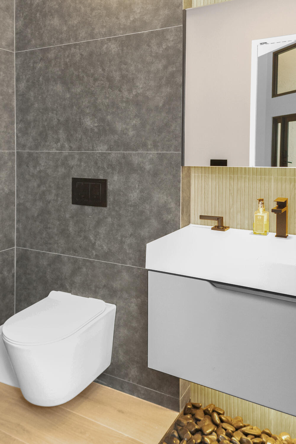 2435 Windsor Way Court