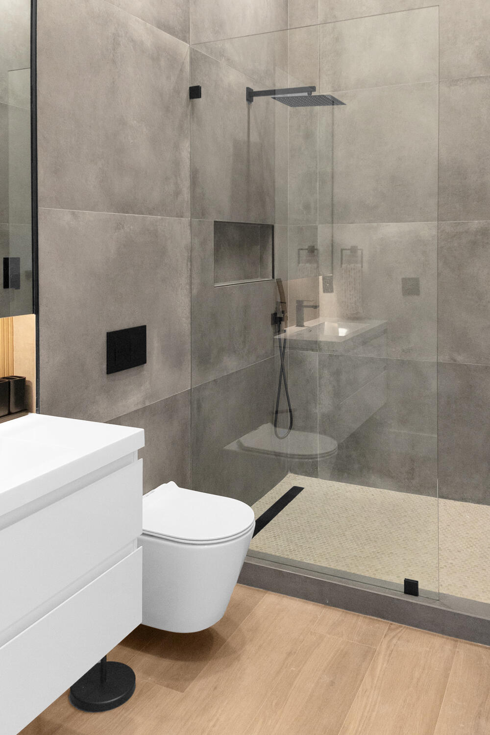 2435 Windsor Way Court