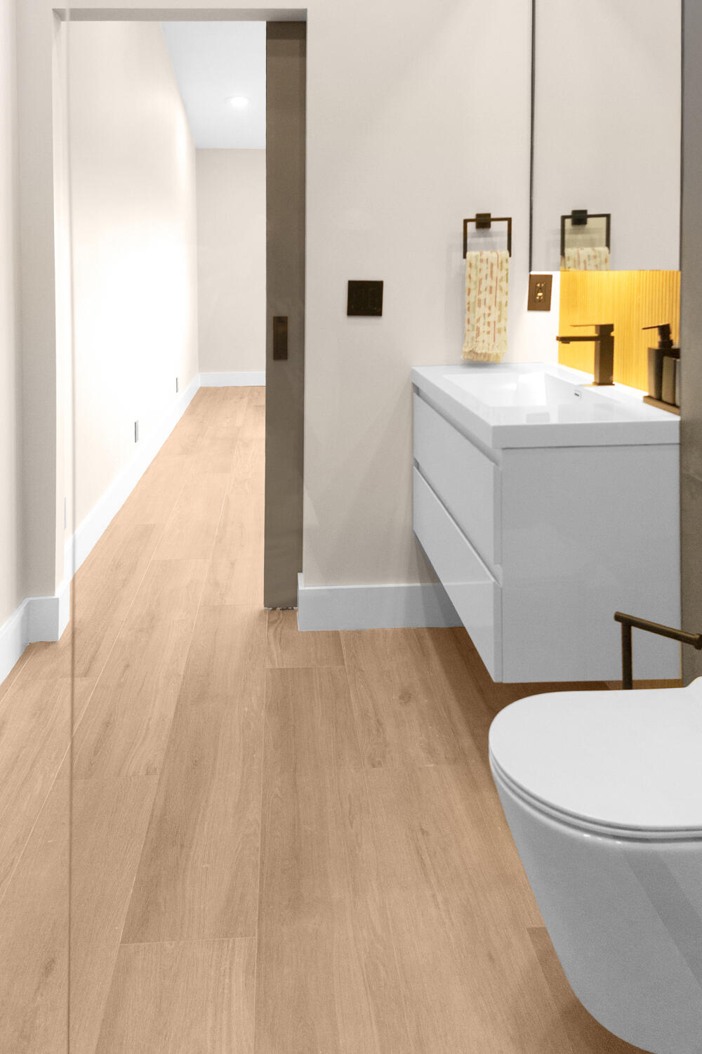 2435 Windsor Way Court