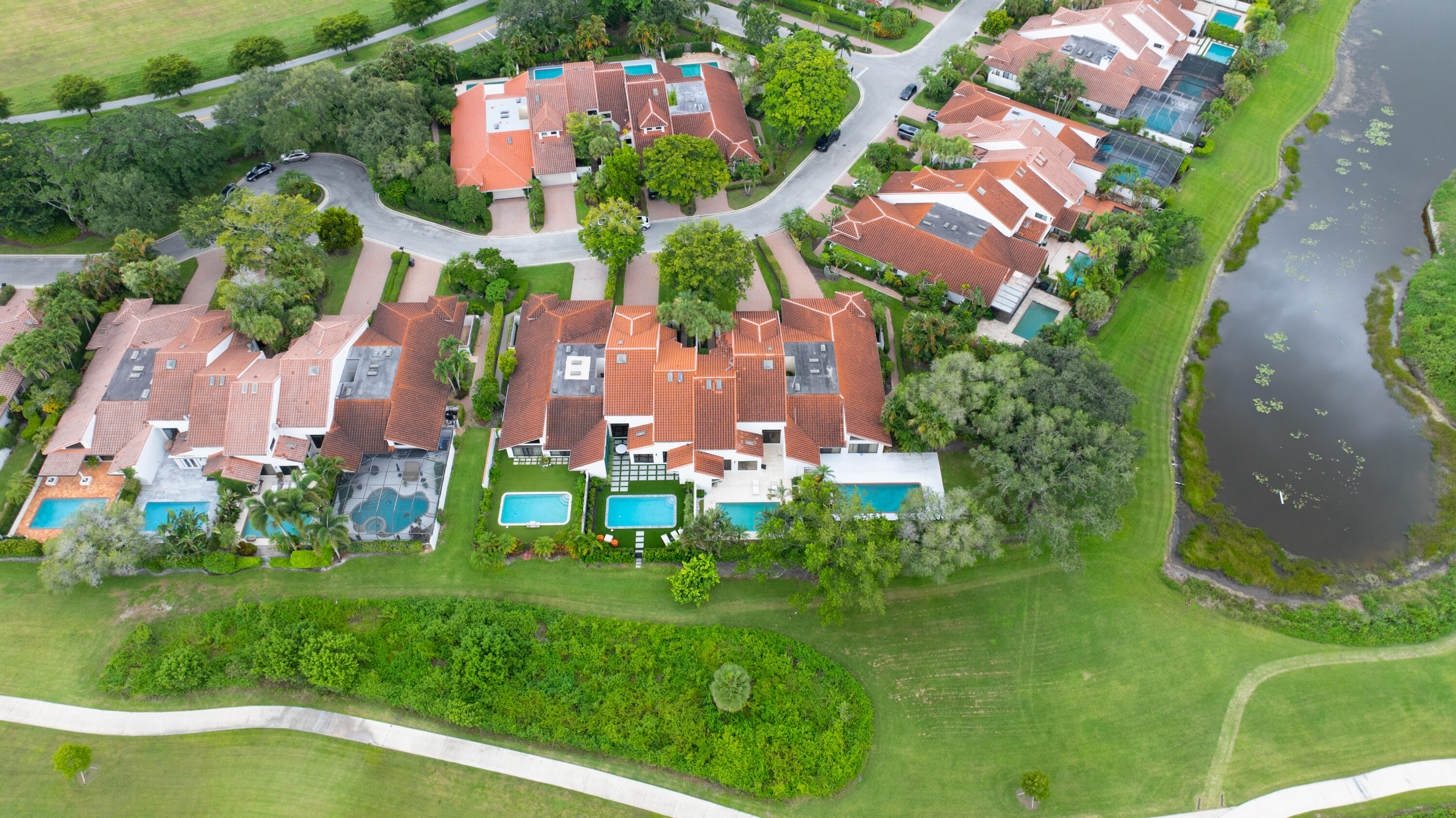 2435 Windsor Way Court