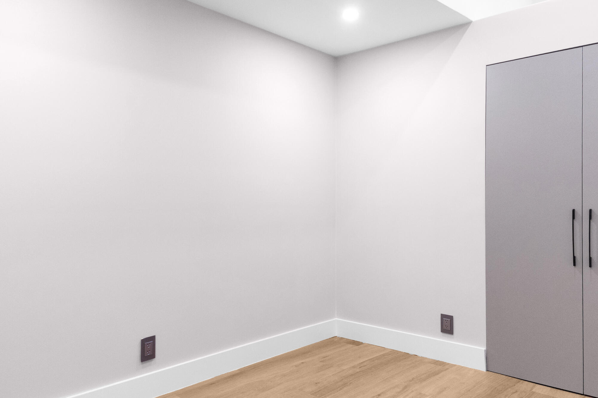 2435 Windsor Way Court