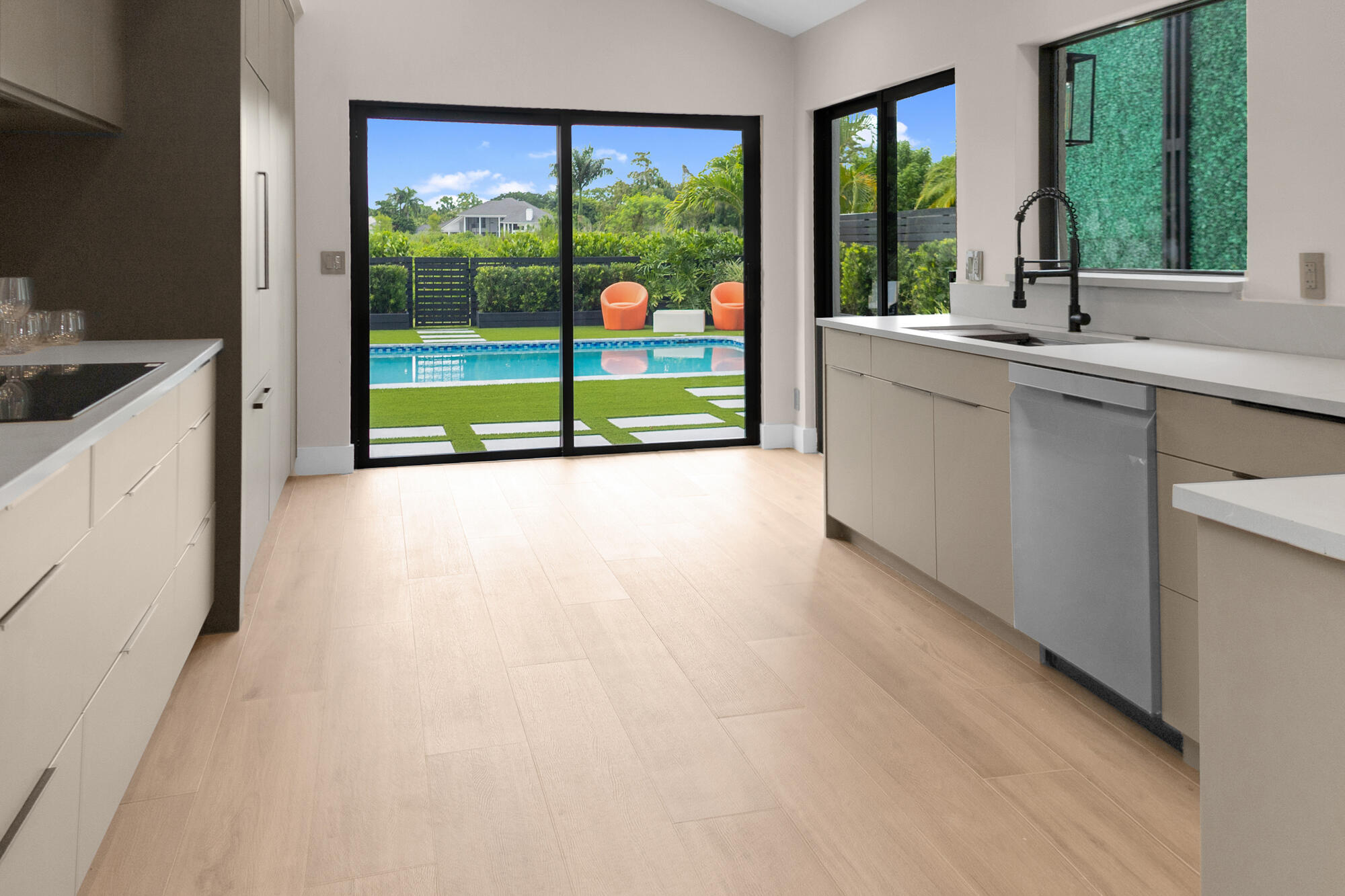 2435 Windsor Way Court