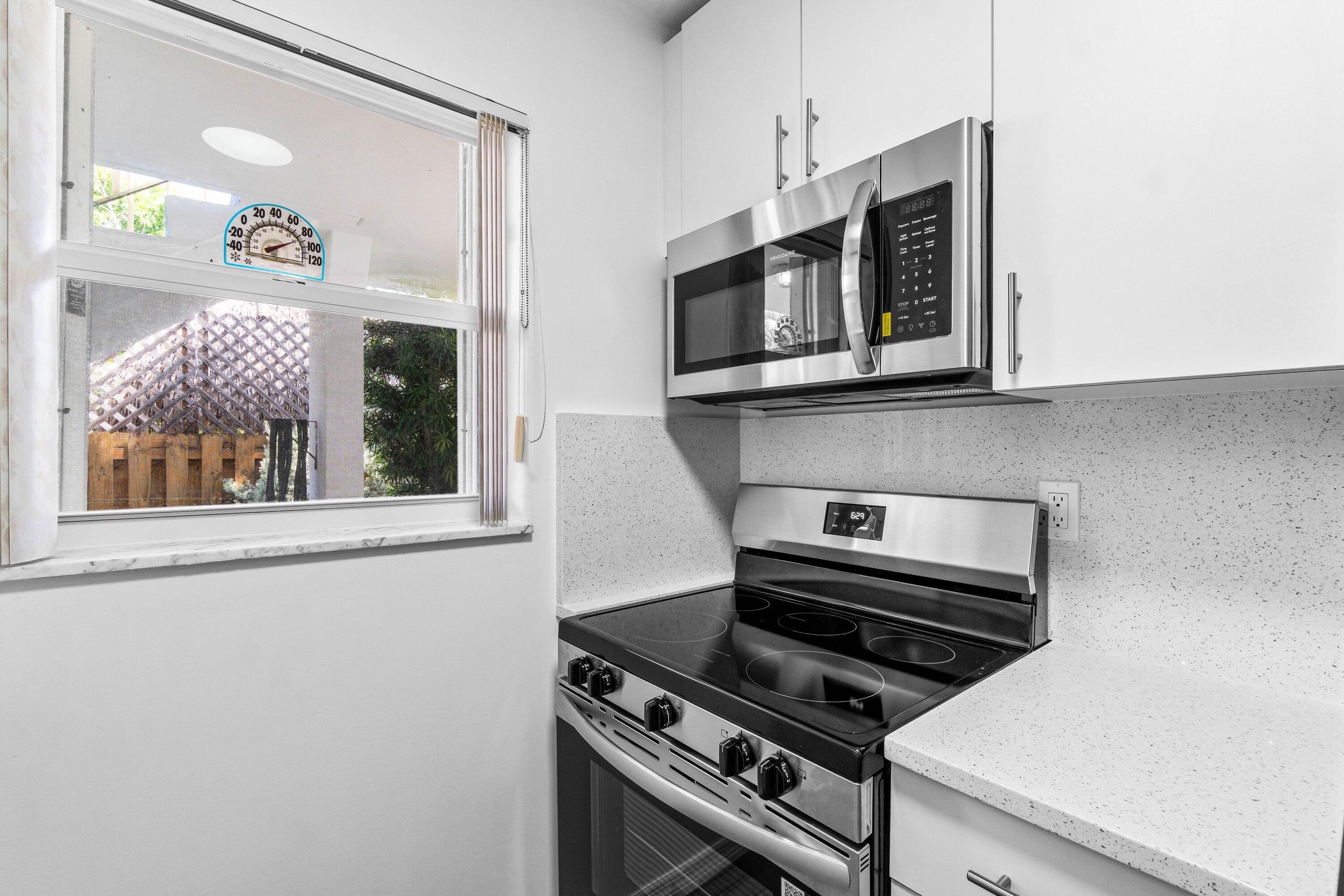 310 N K Street 3
