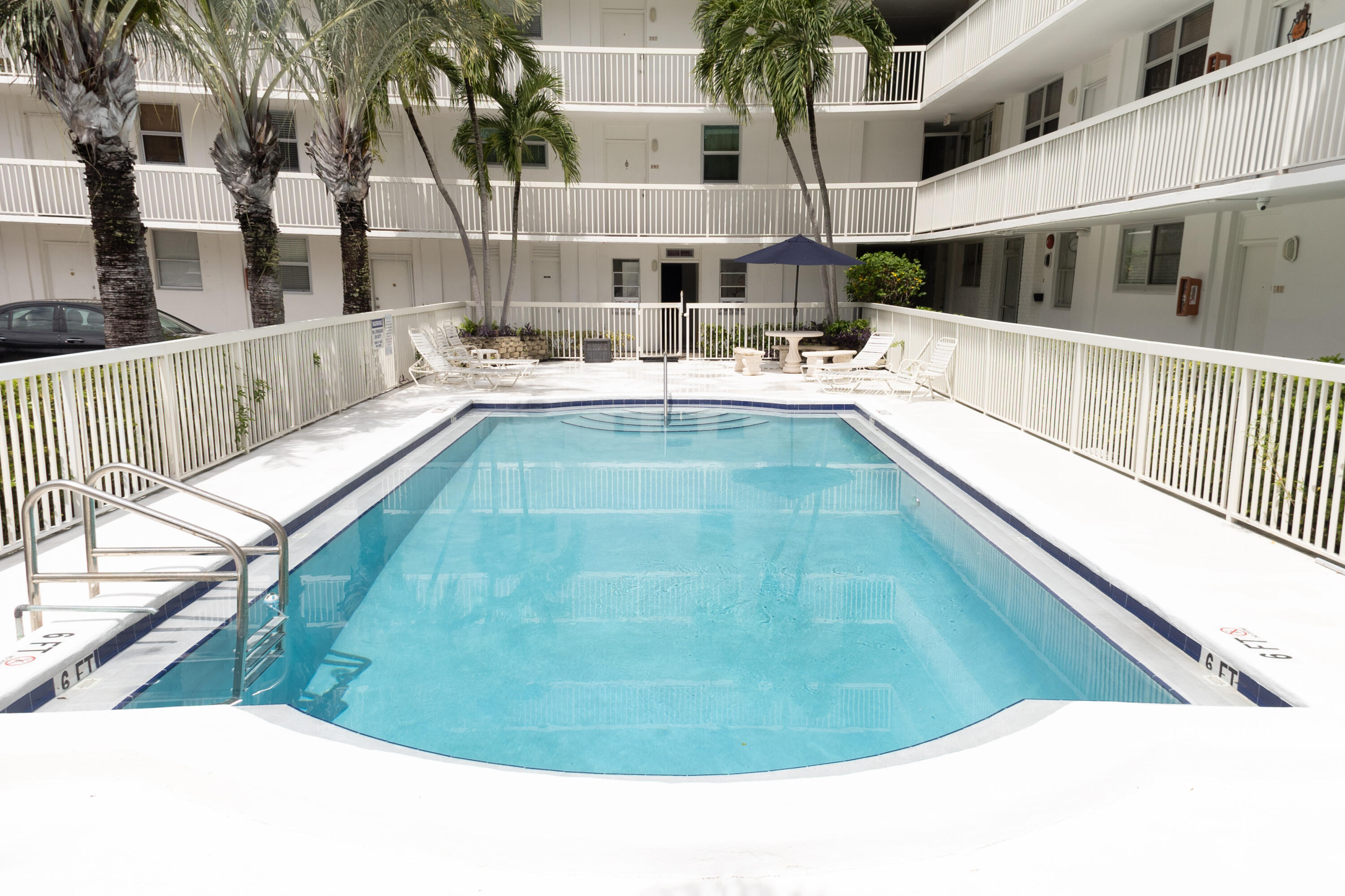 917 N Flagler Drive 409