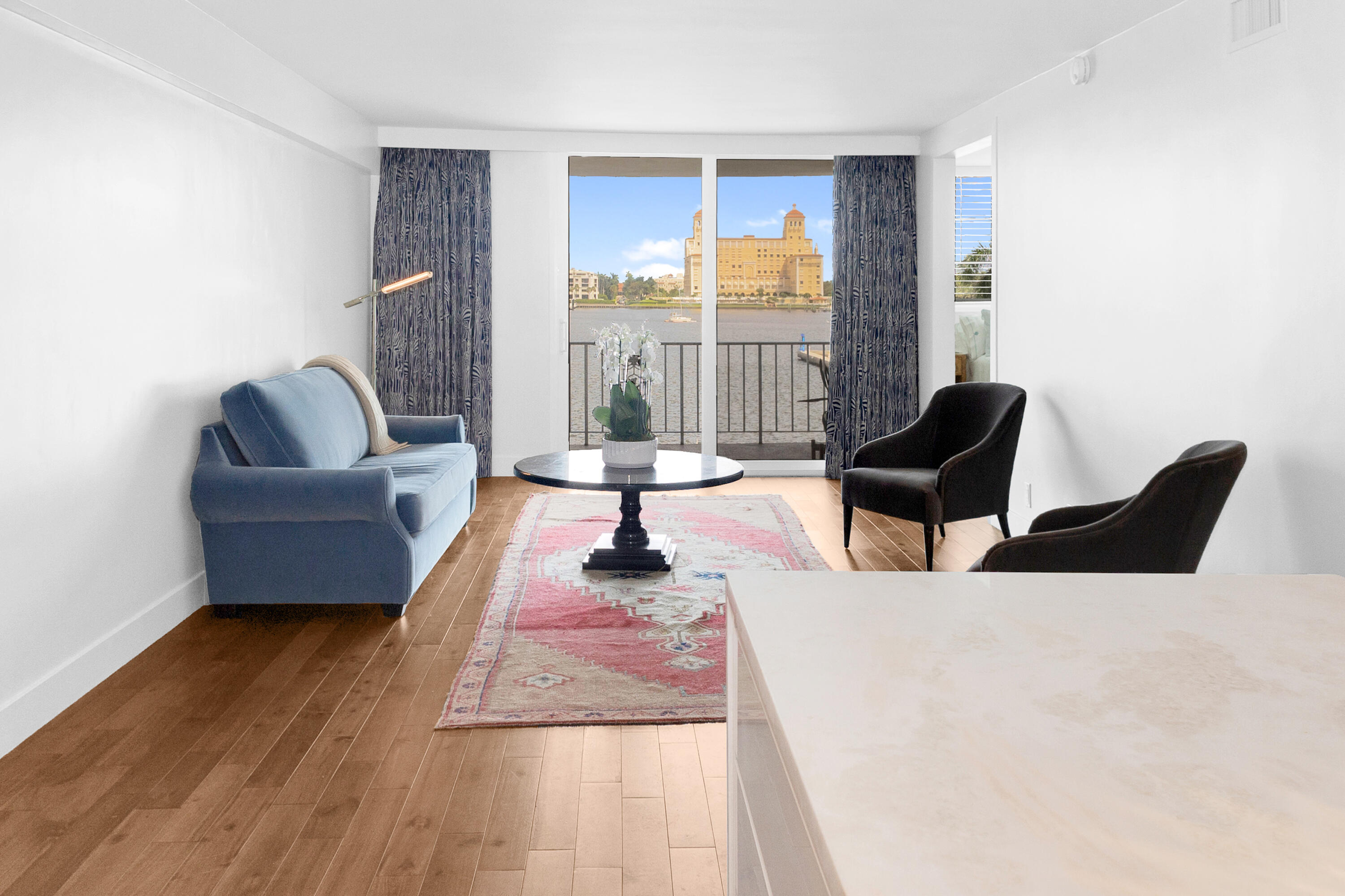 917 N Flagler Drive 409