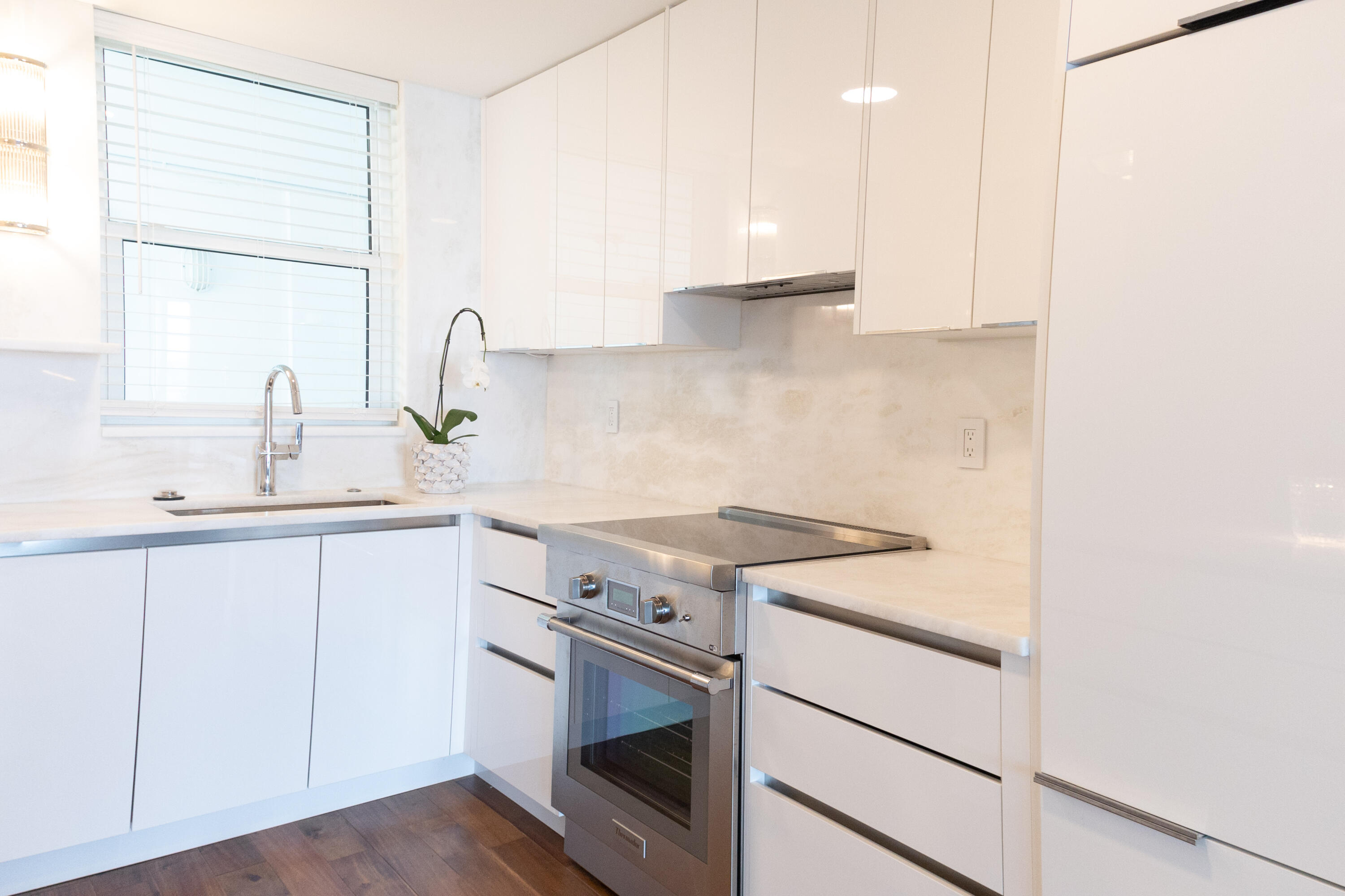 917 N Flagler Drive 409