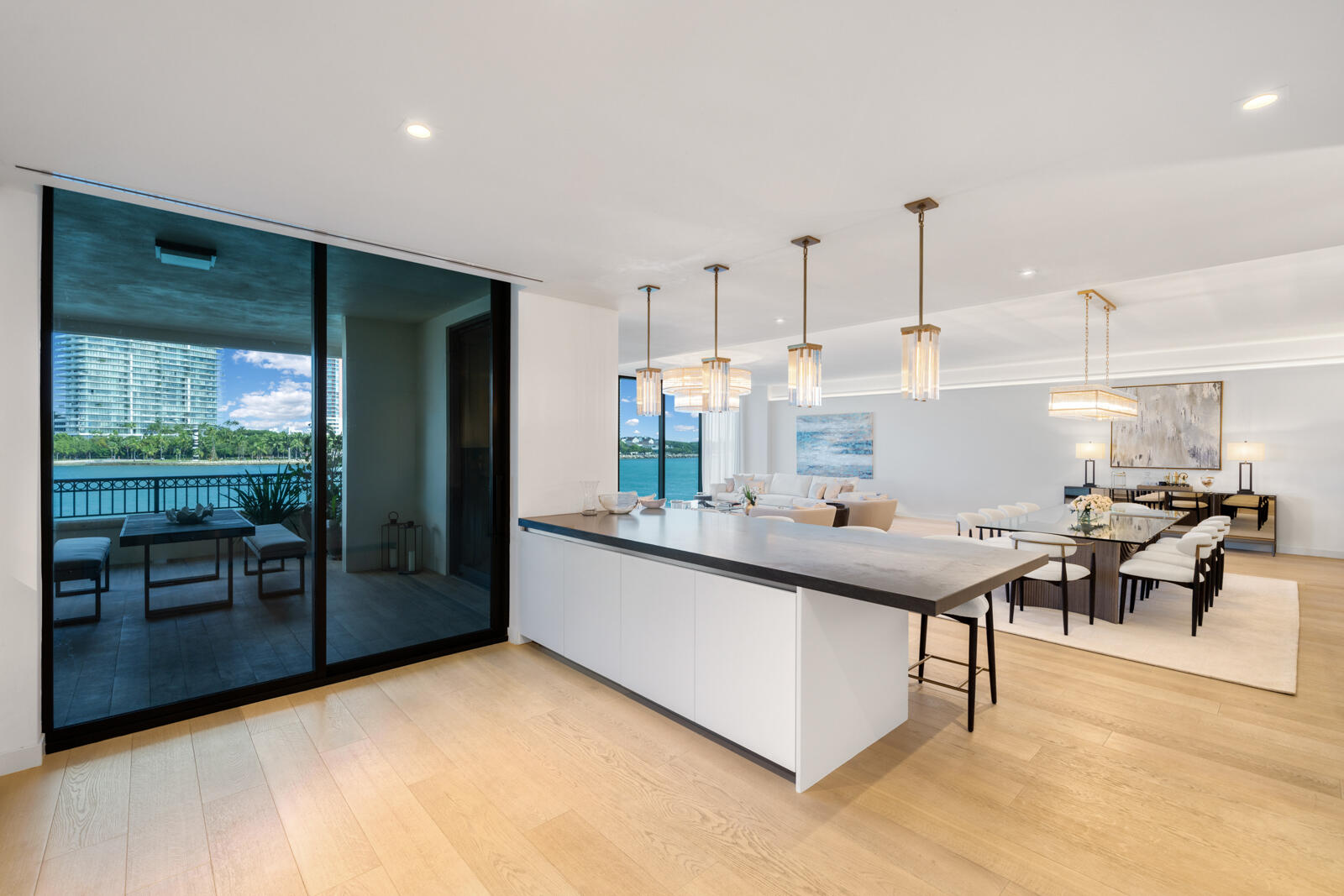 6800 Fisher Island Drive 6823