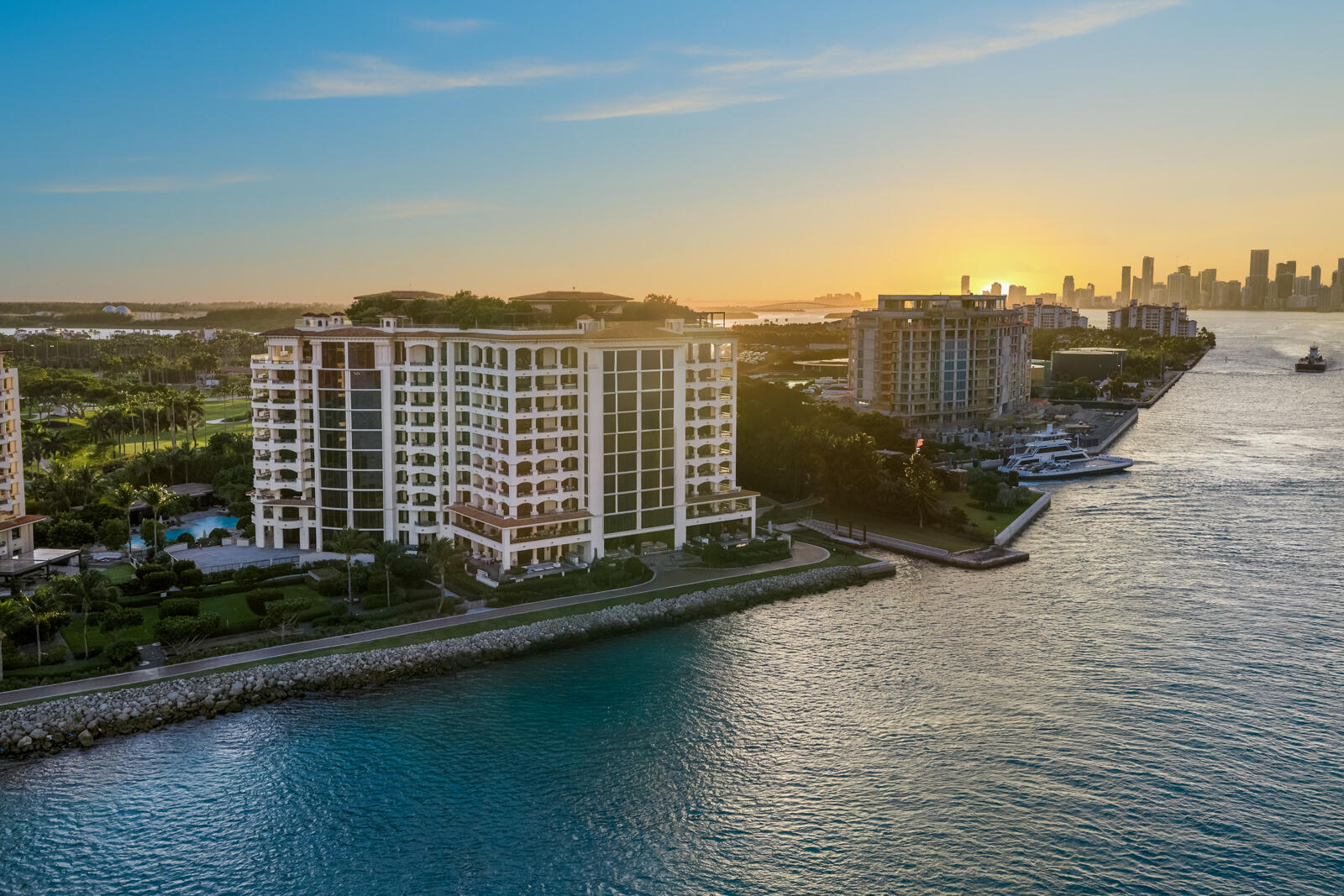 6800 Fisher Island Drive 6823