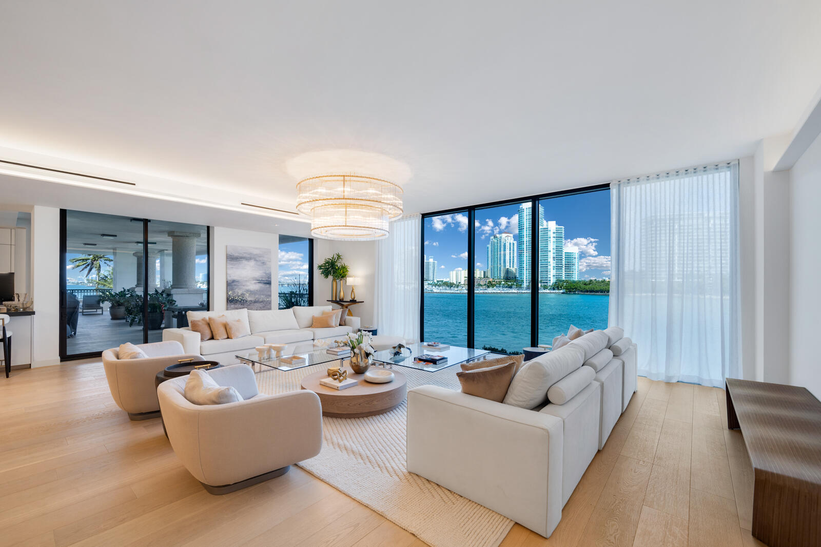 6800 Fisher Island Drive 6823