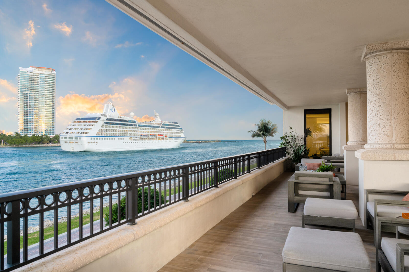 6800 Fisher Island Drive 6823