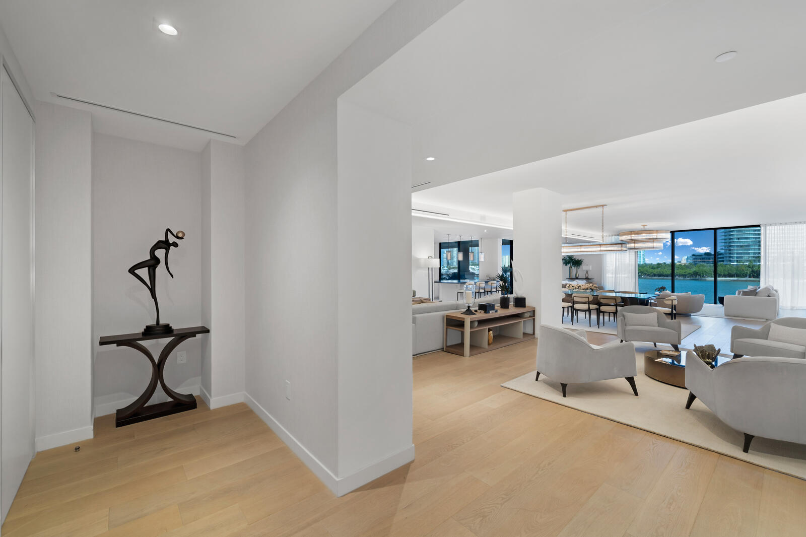 6800 Fisher Island Drive 6823