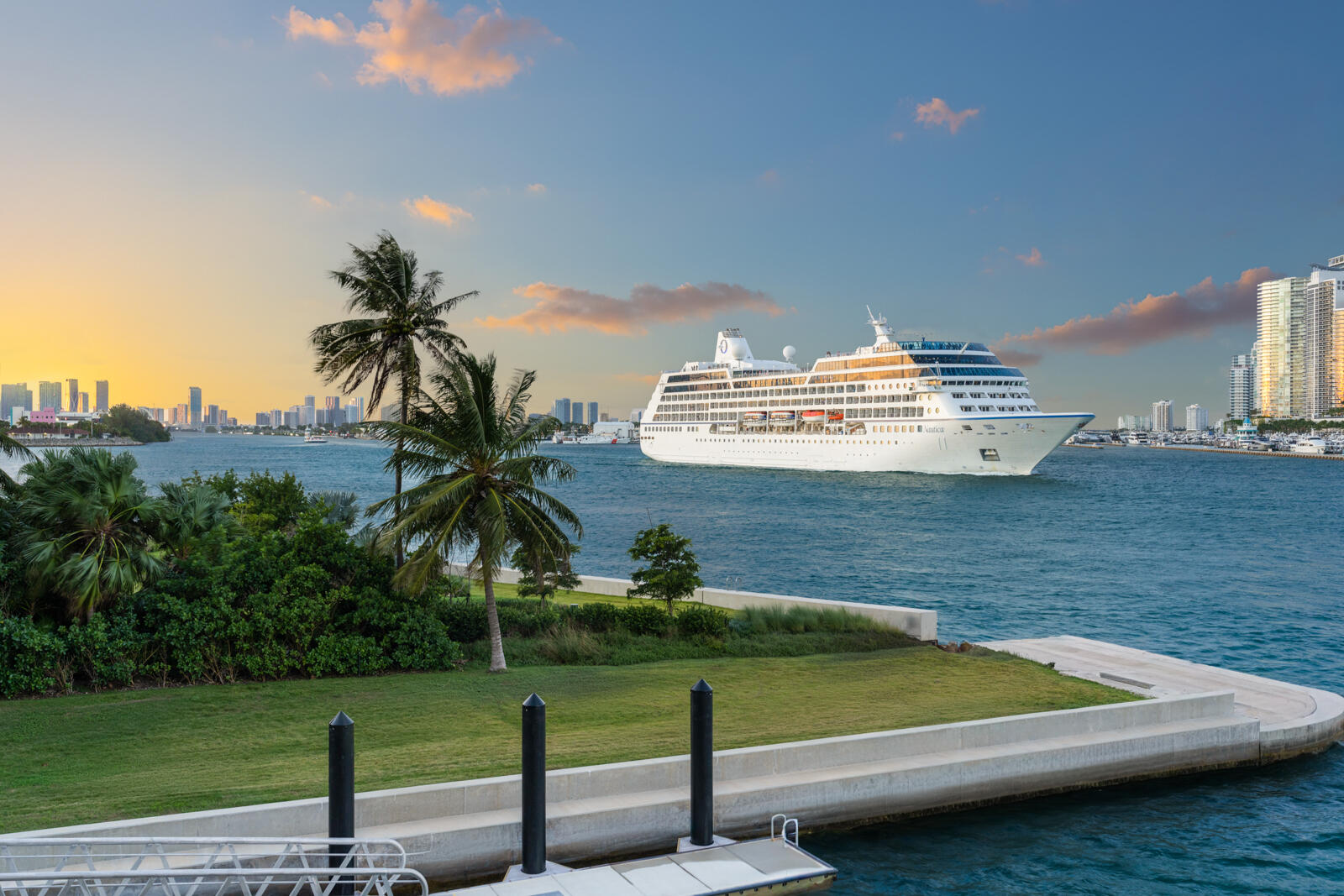 6800 Fisher Island Drive 6823