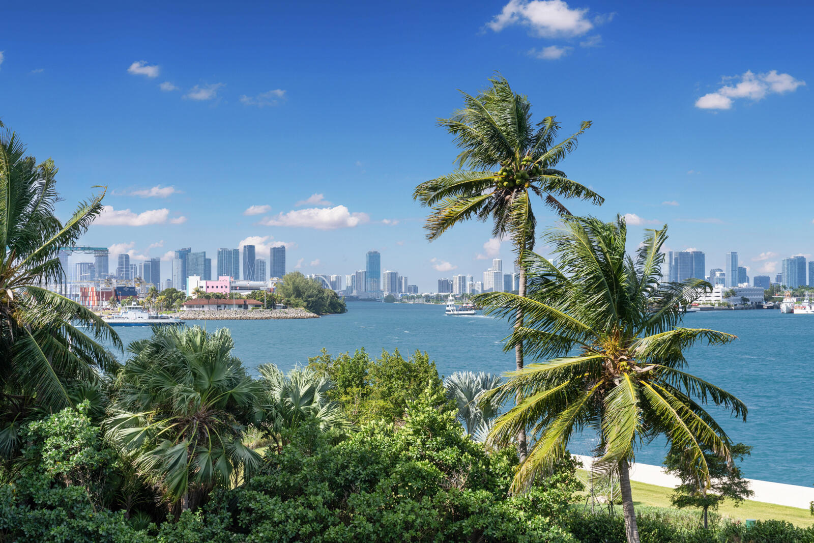 6800 Fisher Island Drive 6823