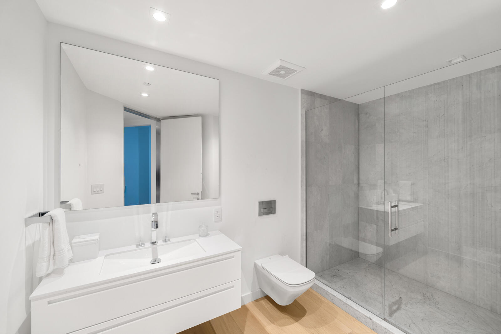 6800 Fisher Island Drive 6823