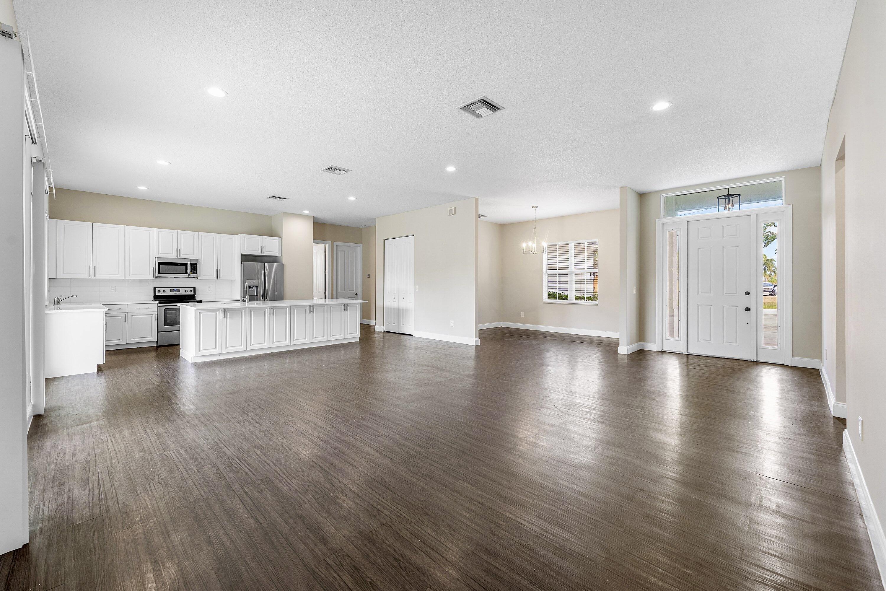 5268 NW Gamma Street, Port St. Lucie