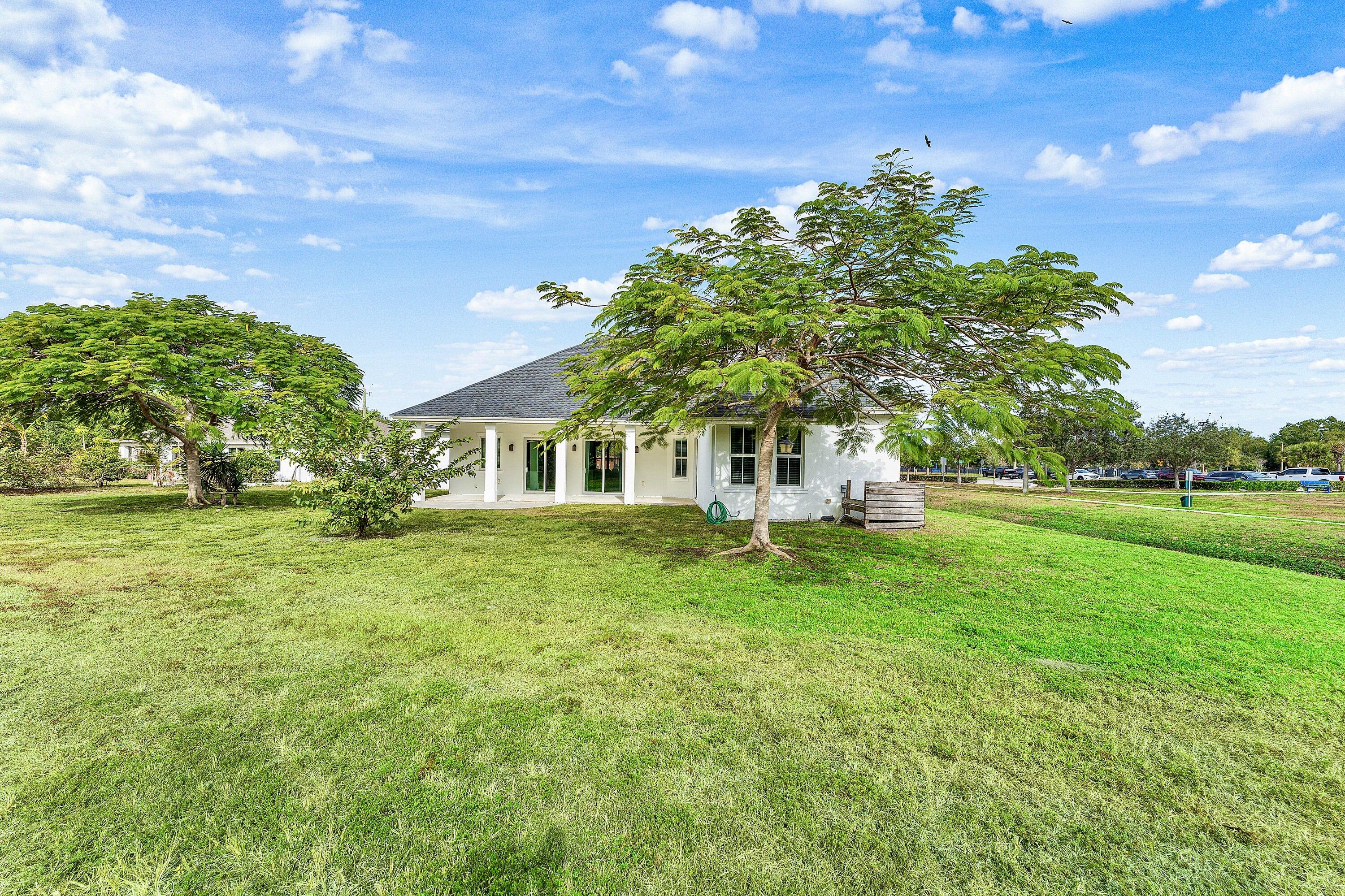 5268 NW Gamma Street, Port St. Lucie