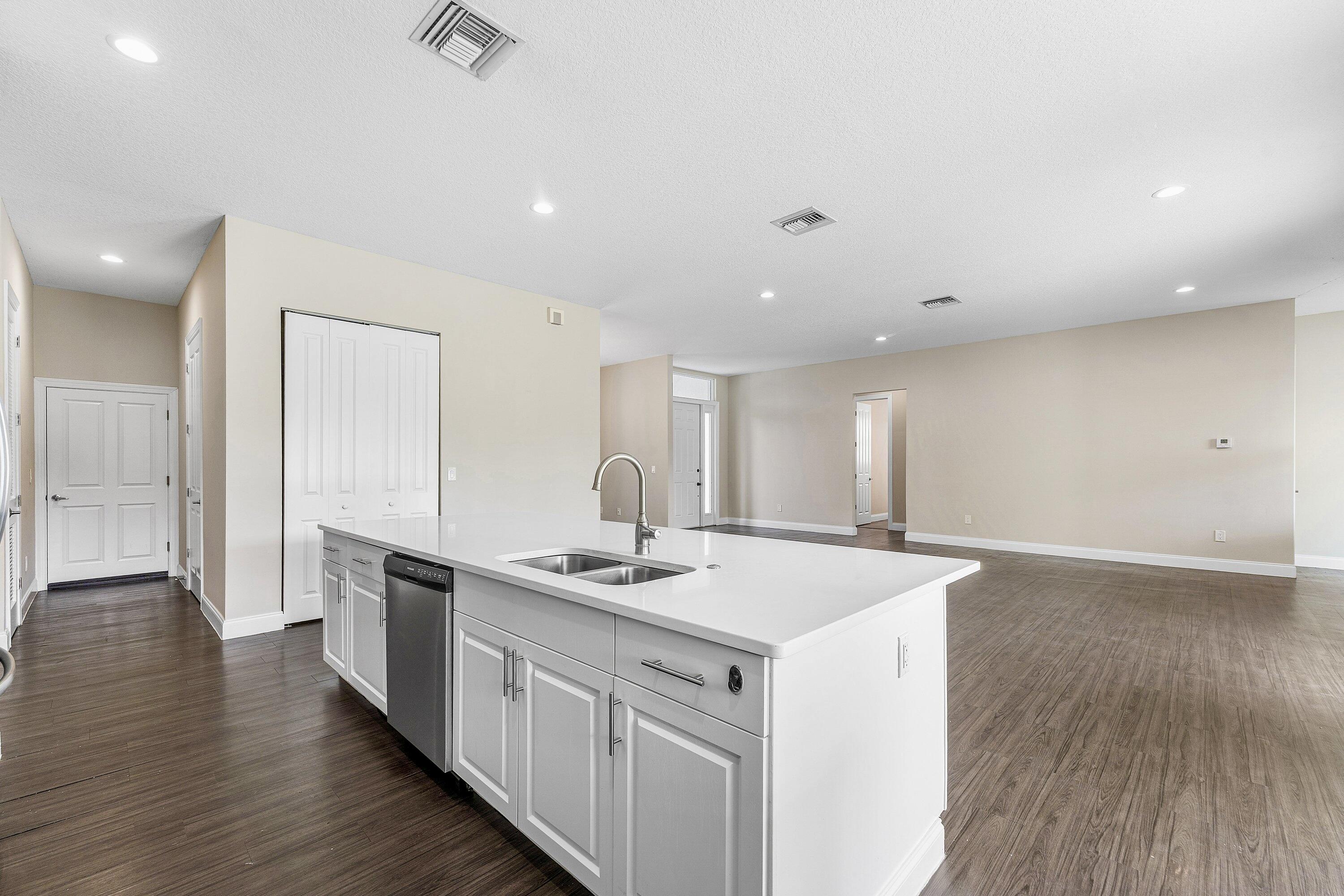 5268 NW Gamma Street, Port St. Lucie