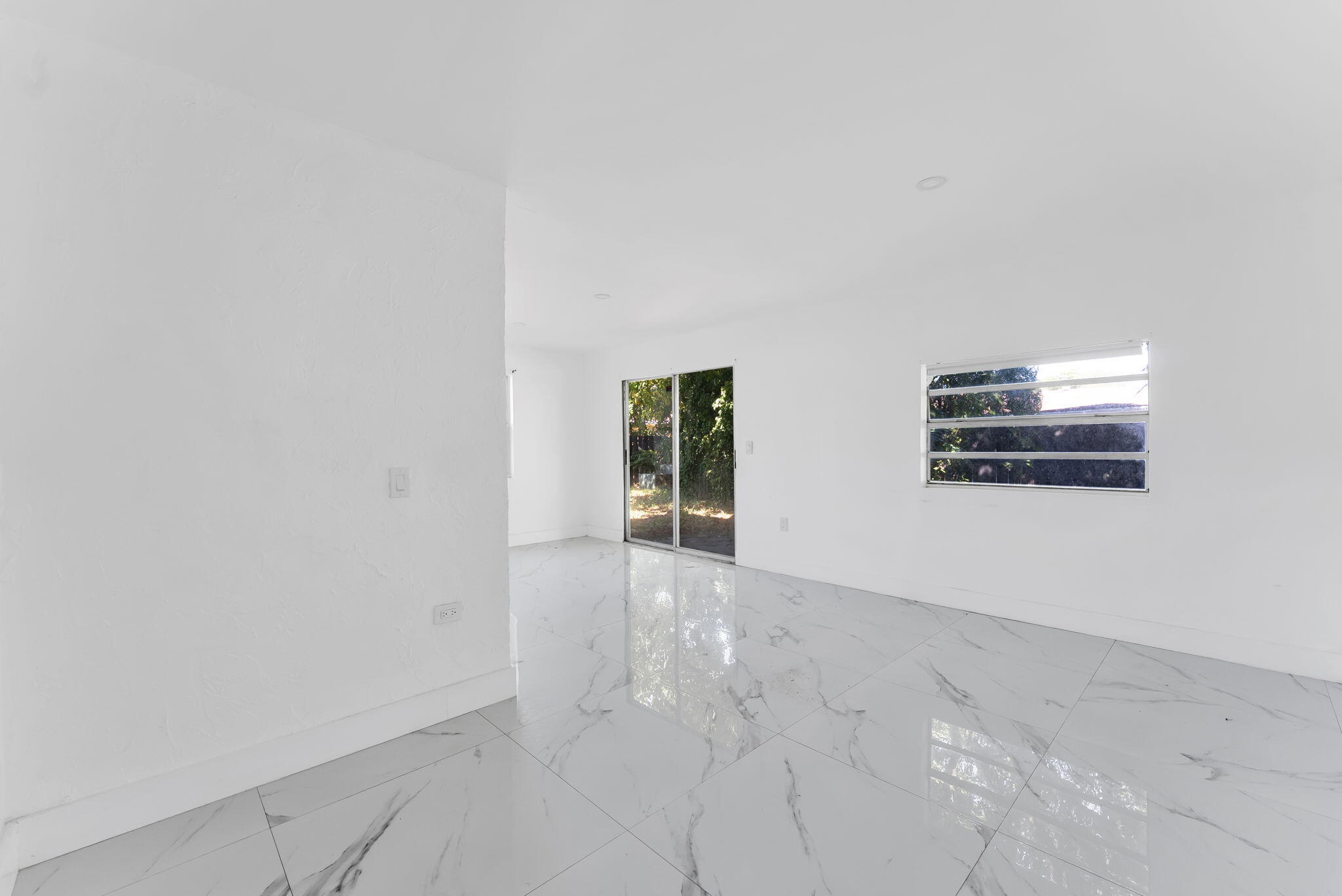 10213 SW 51st Street Street