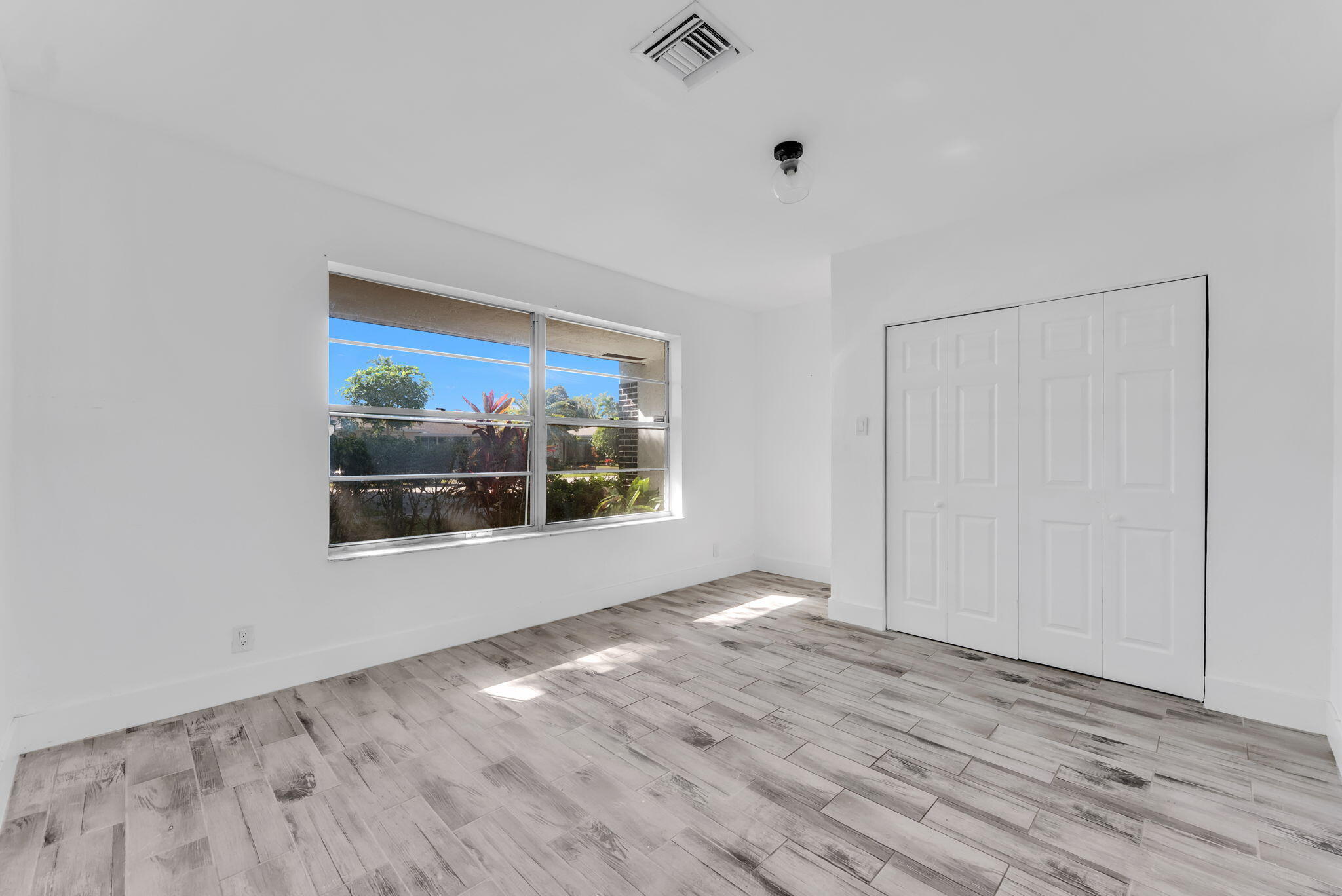 10213 SW 51st Street Street