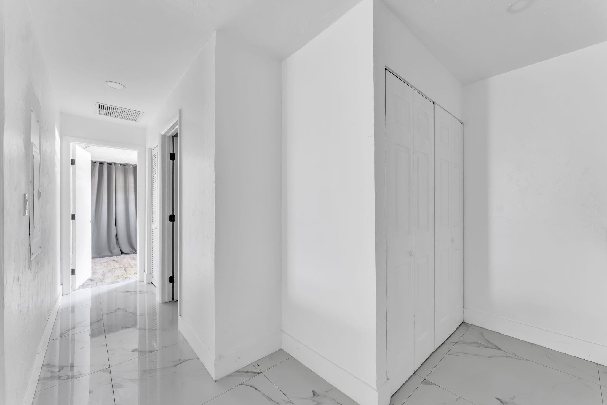 10213 SW 51st Street Street