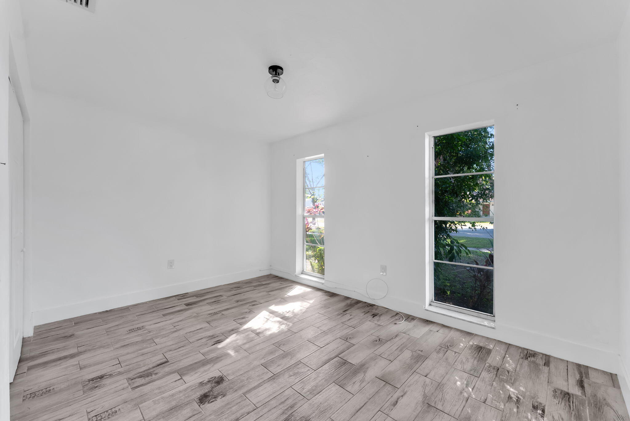 10213 SW 51st Street Street