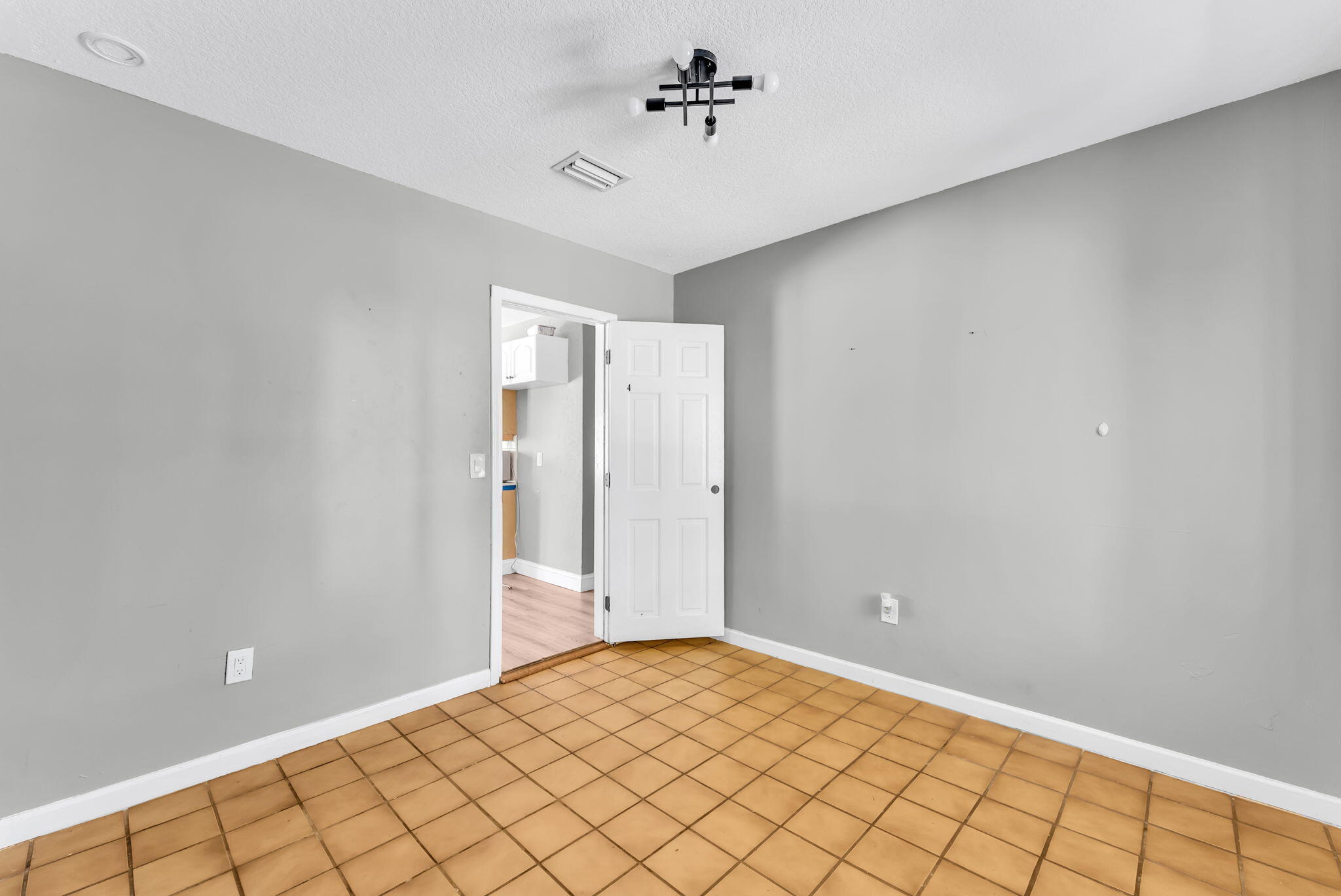 5313 SW 103rd Avenue Avenue