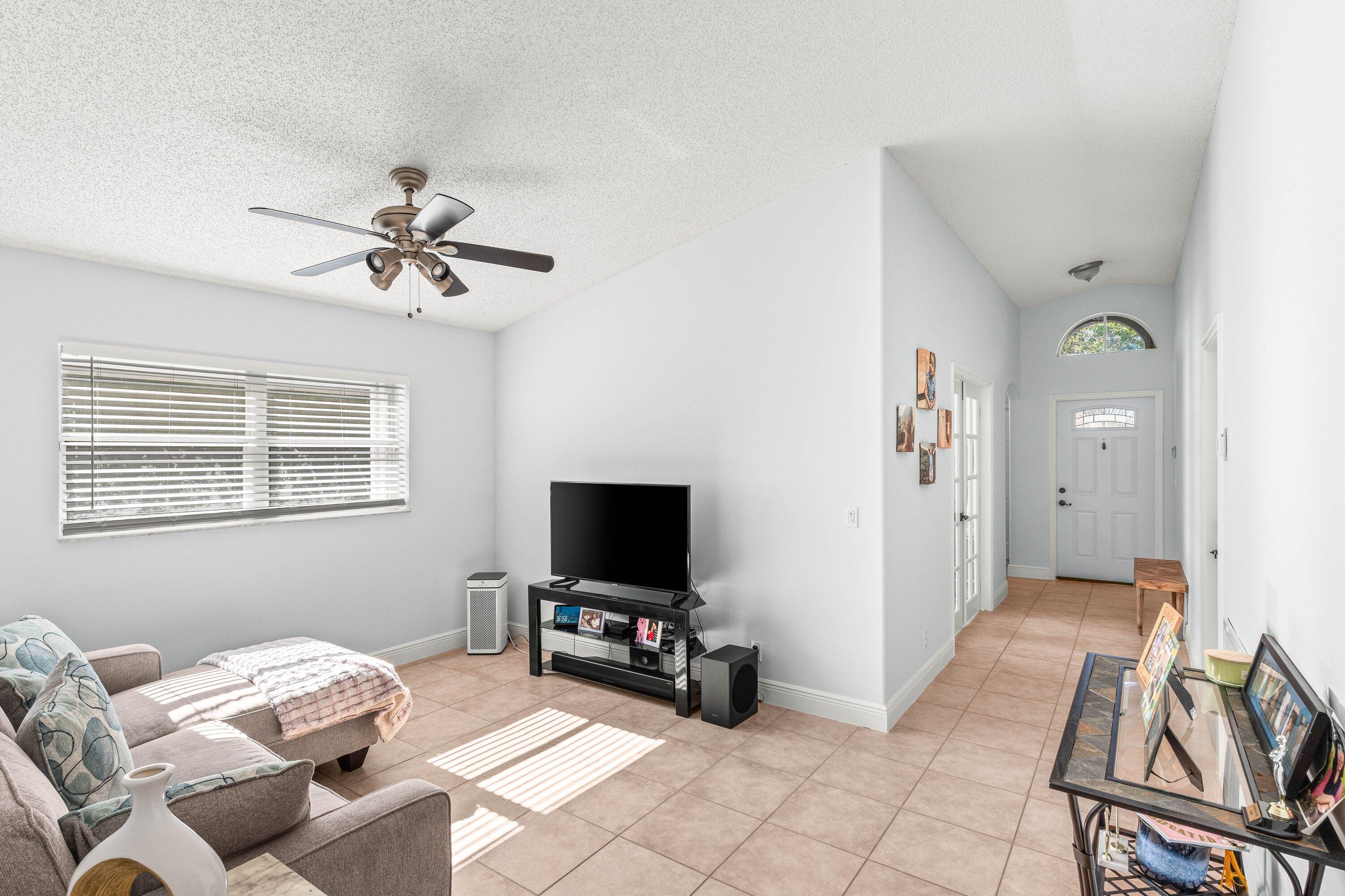 6680 Green Island Circle