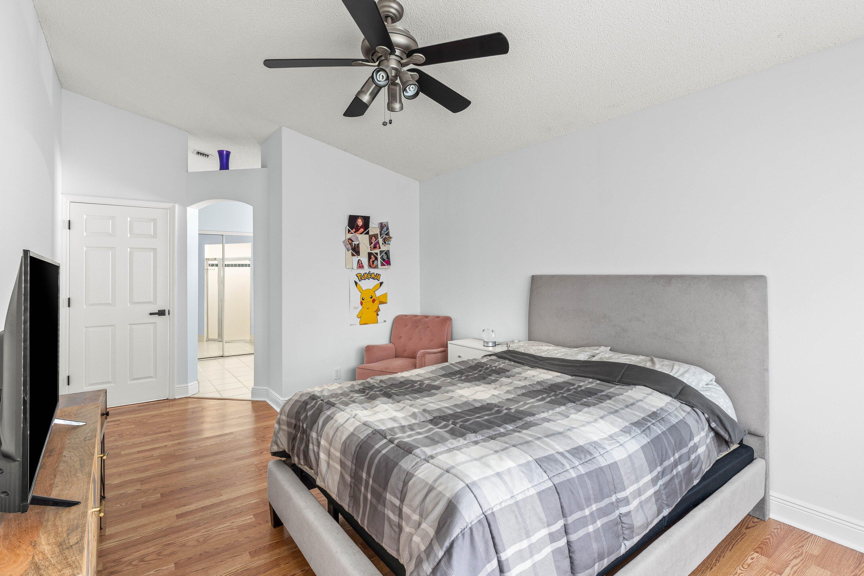 6680 Green Island Circle