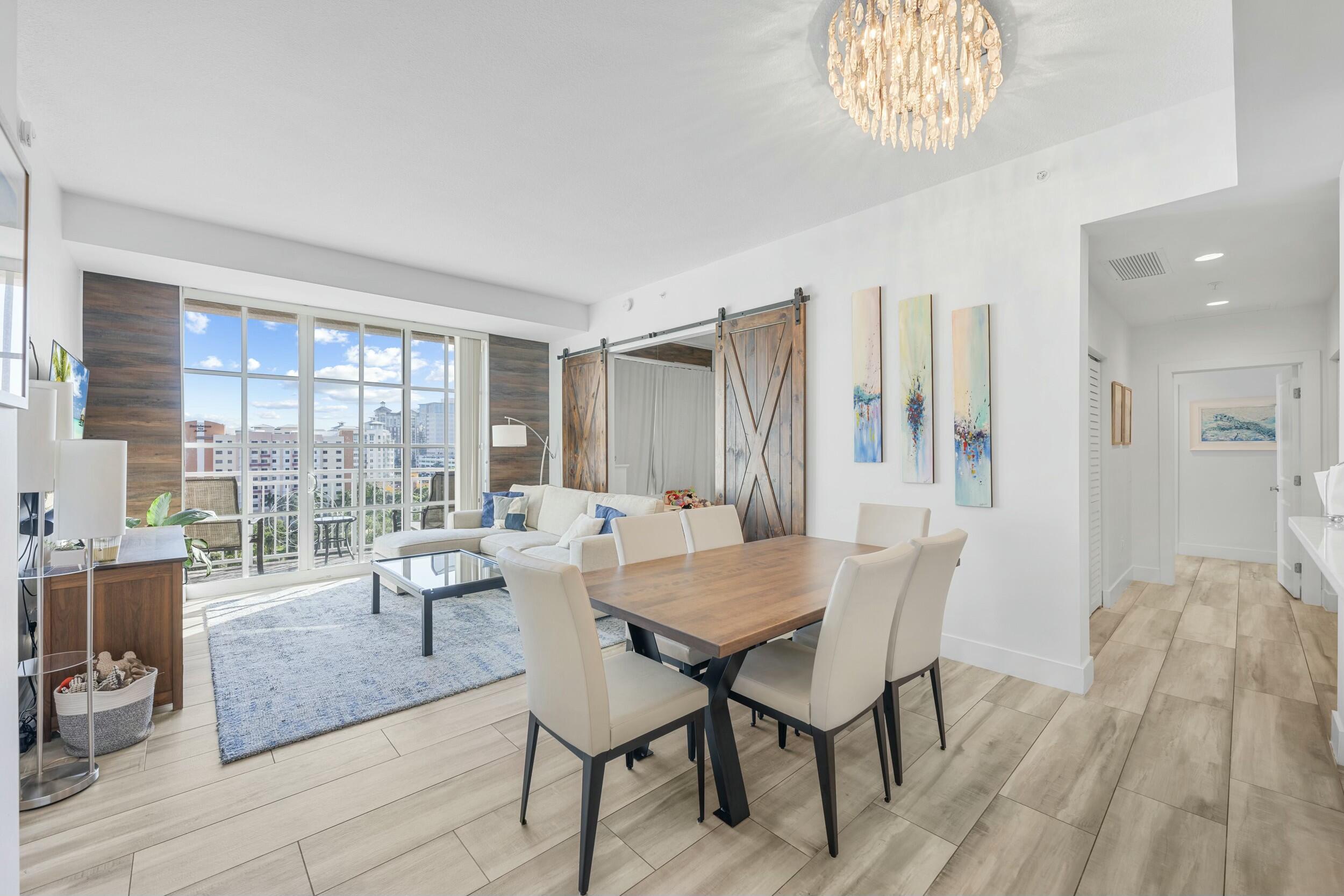 410 Evernia Street 807