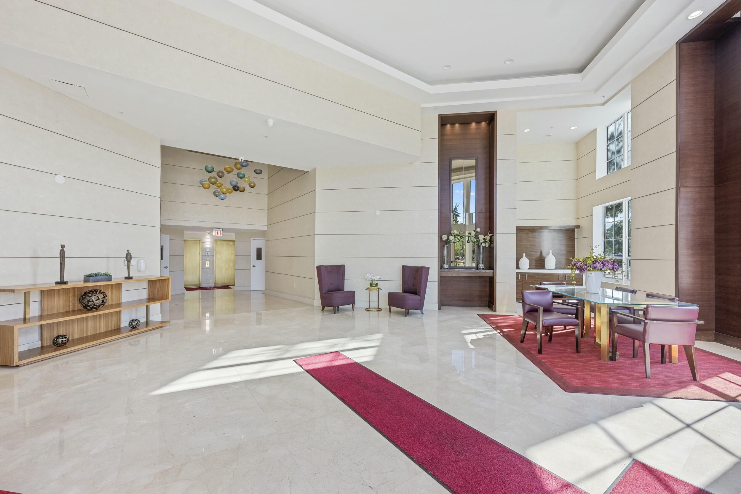 410 Evernia Street 807