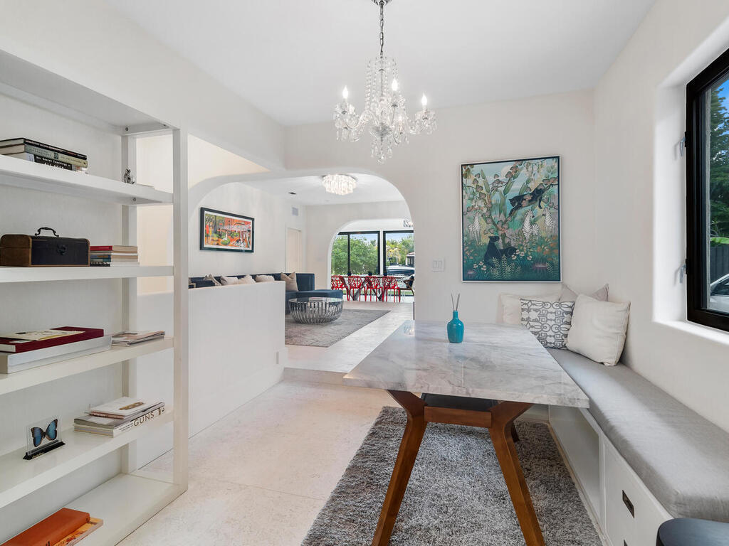 7820 Hawthorne Avenue