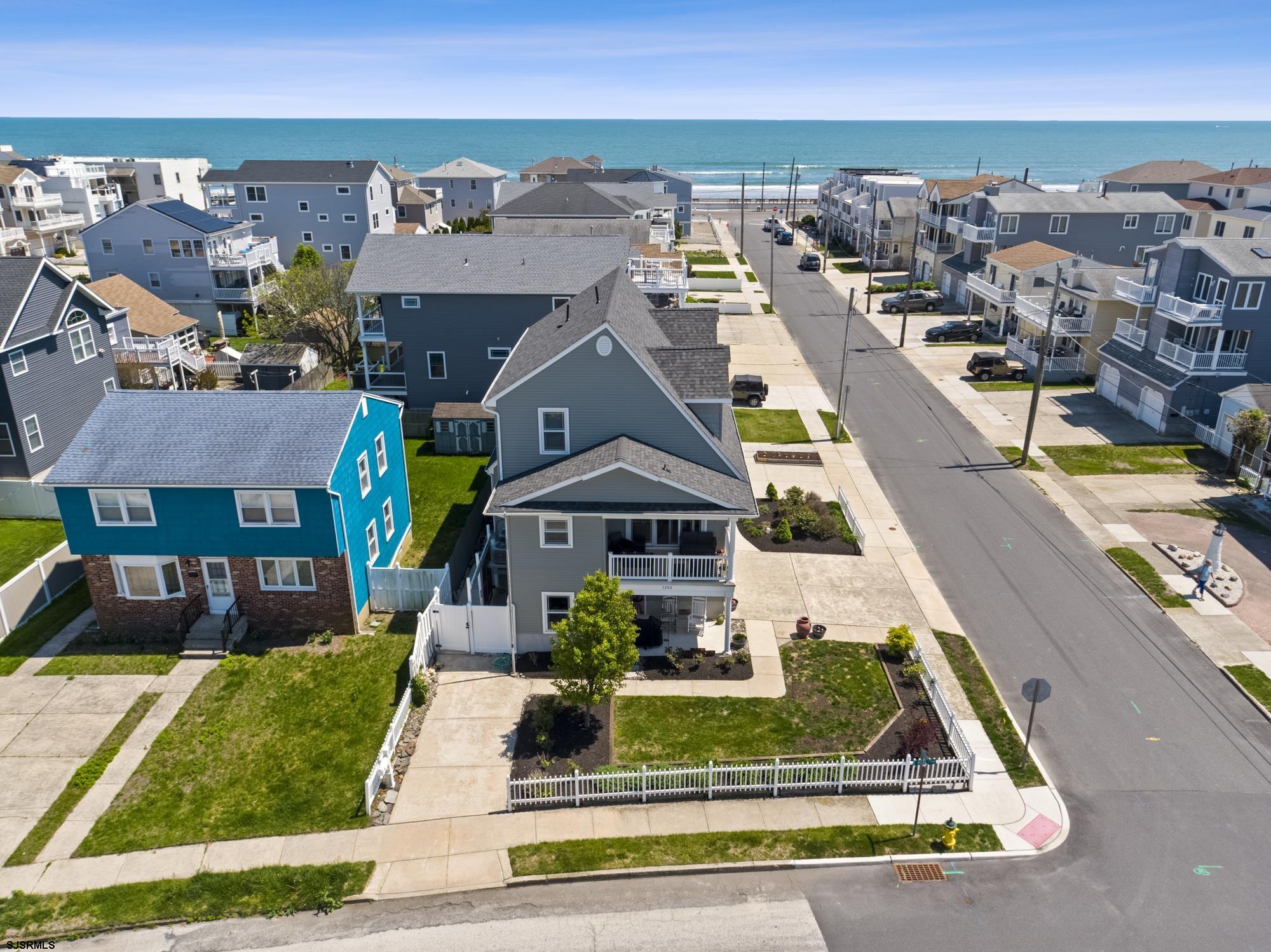 1200 Beach E Ave