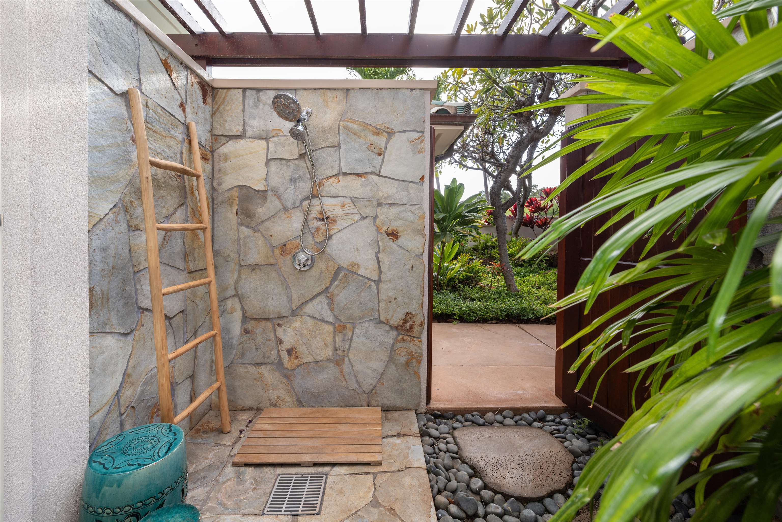 57 Polihua Pl Unit: 12D