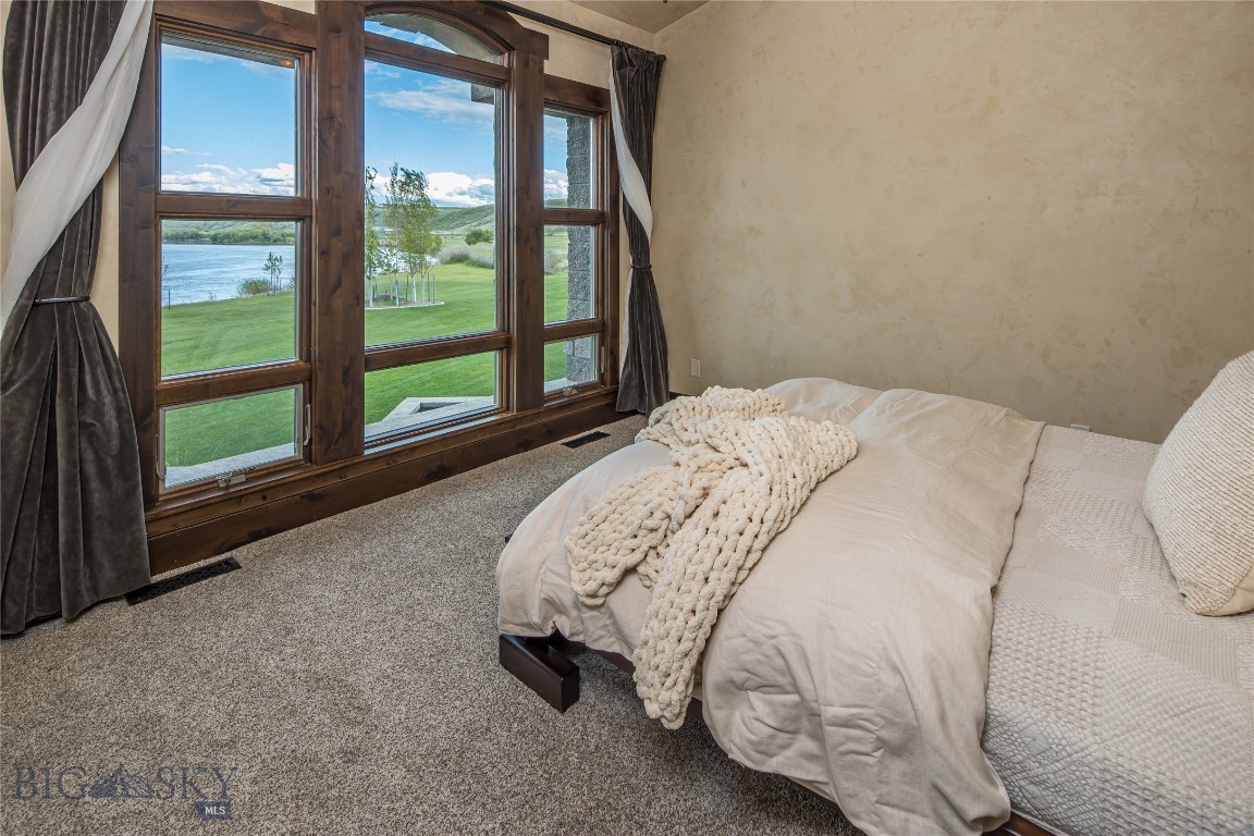 665 Wilson Butte Road