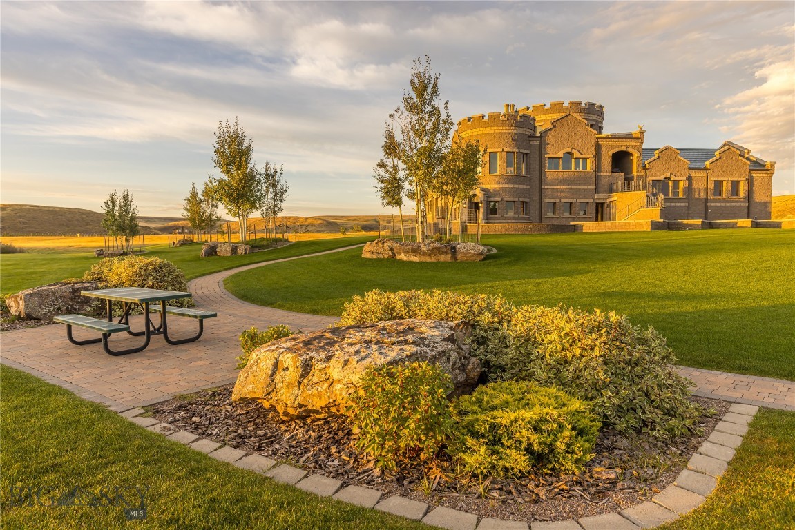 665 Wilson Butte Road