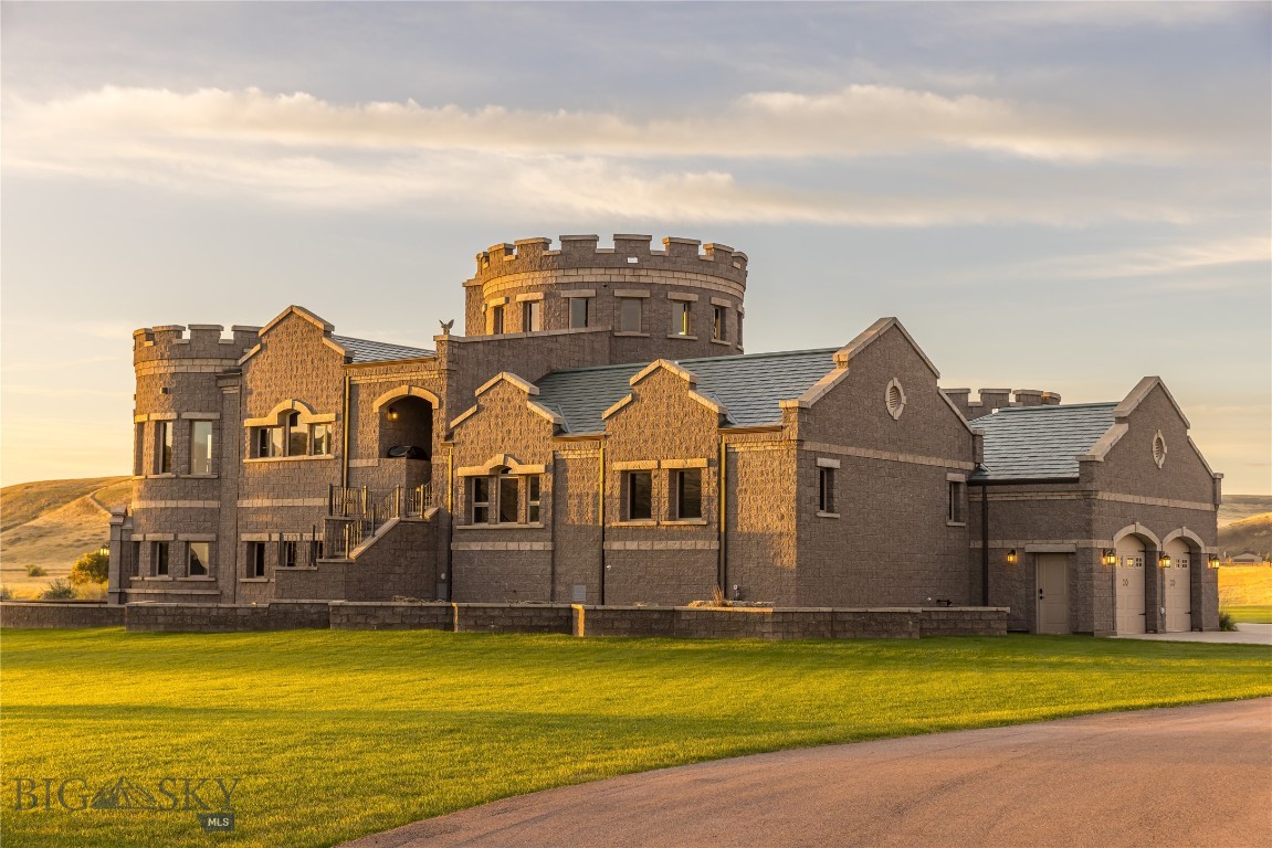 665 Wilson Butte Road