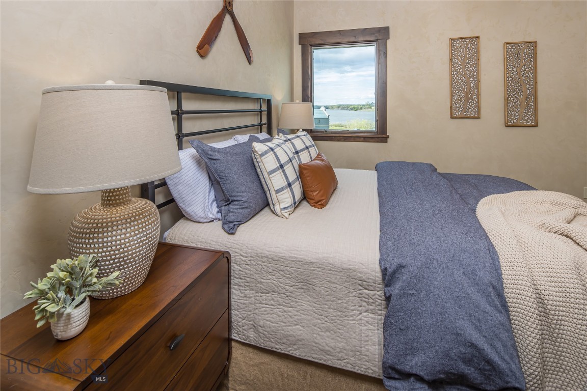 665 Wilson Butte Road