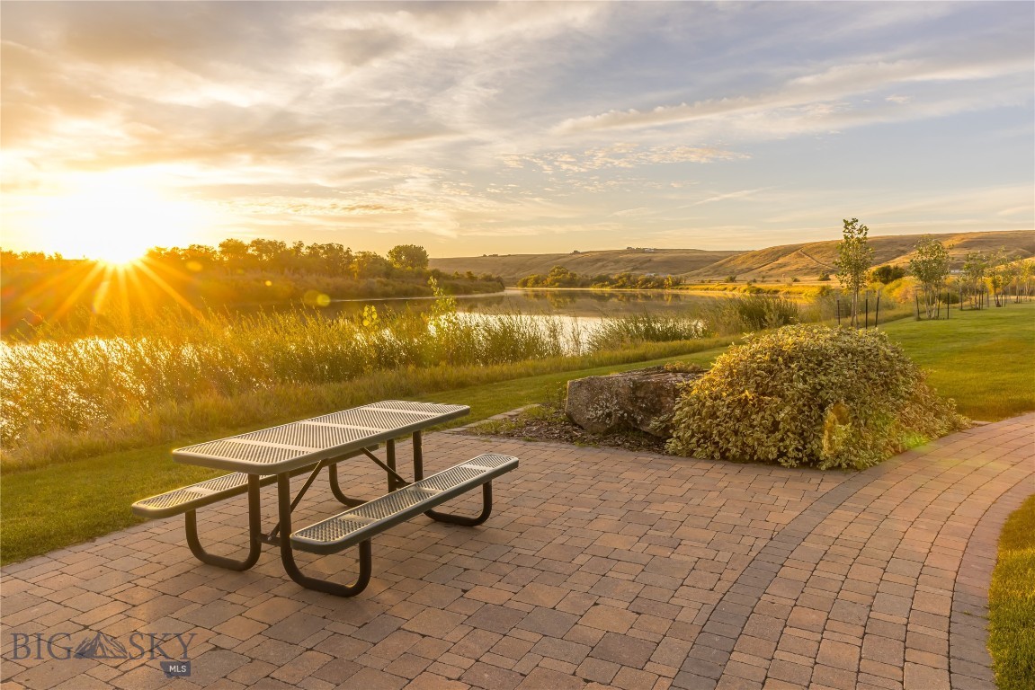 665 Wilson Butte Road
