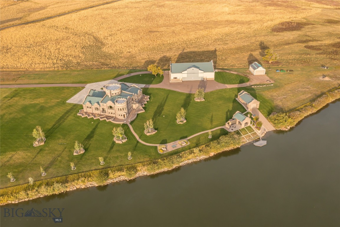 665 Wilson Butte Road