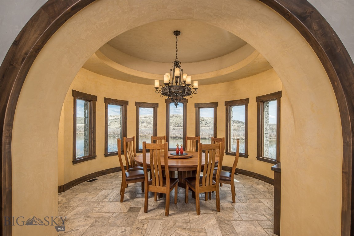 665 Wilson Butte Road
