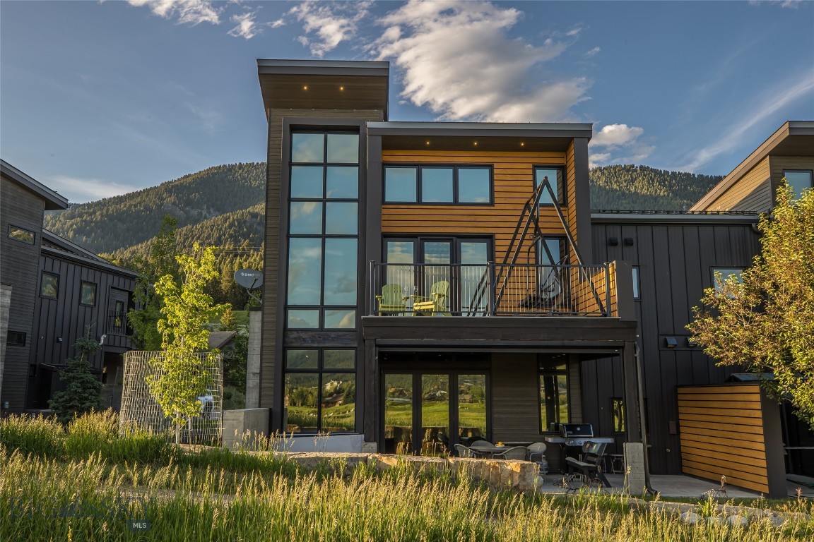 2174 Little Coyote Road