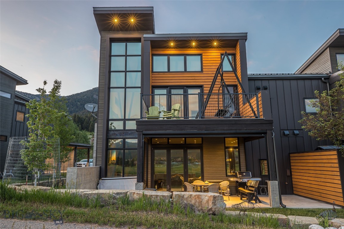 2174 Little Coyote Road
