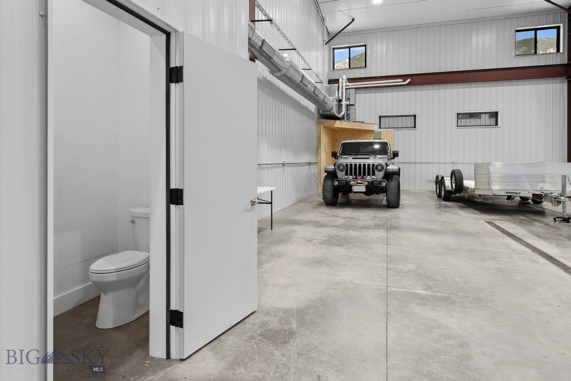 17 Blacksmith Loop E