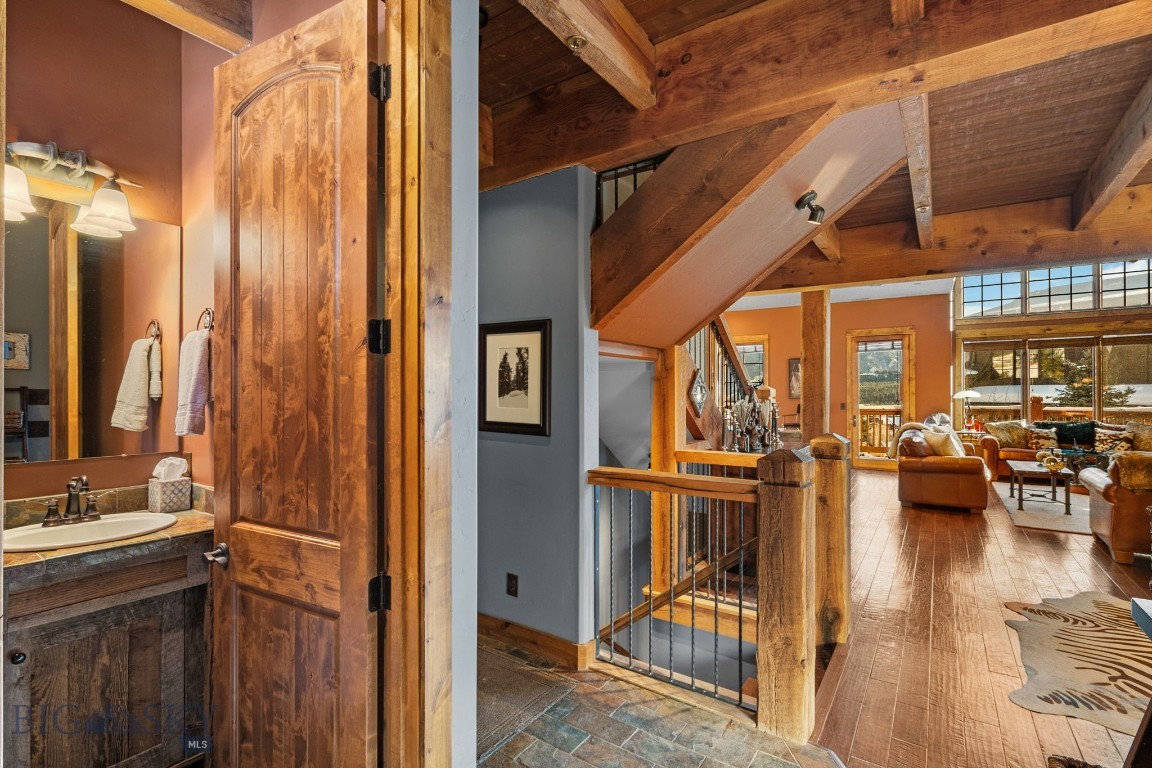 58 Upper Moose Hill Road