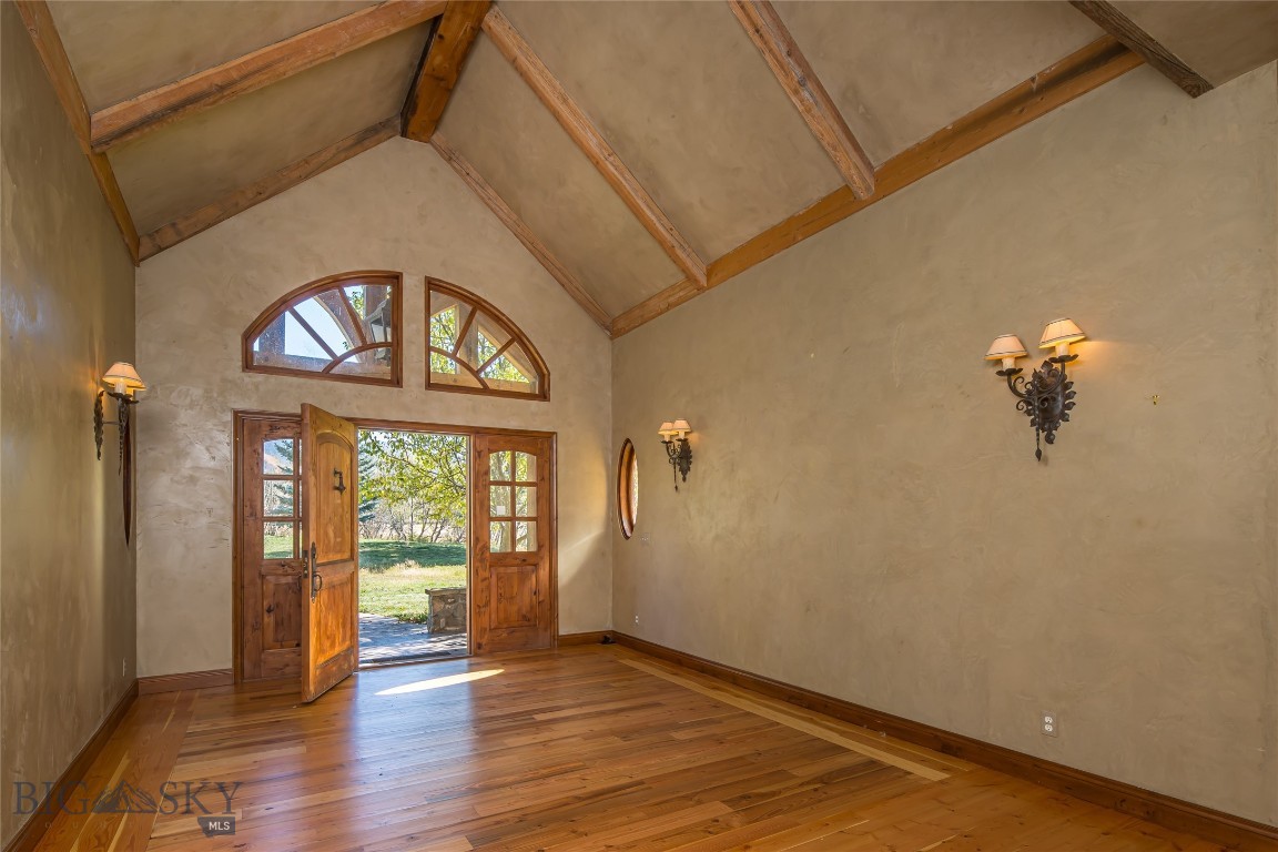 10669 Gee Norman Road