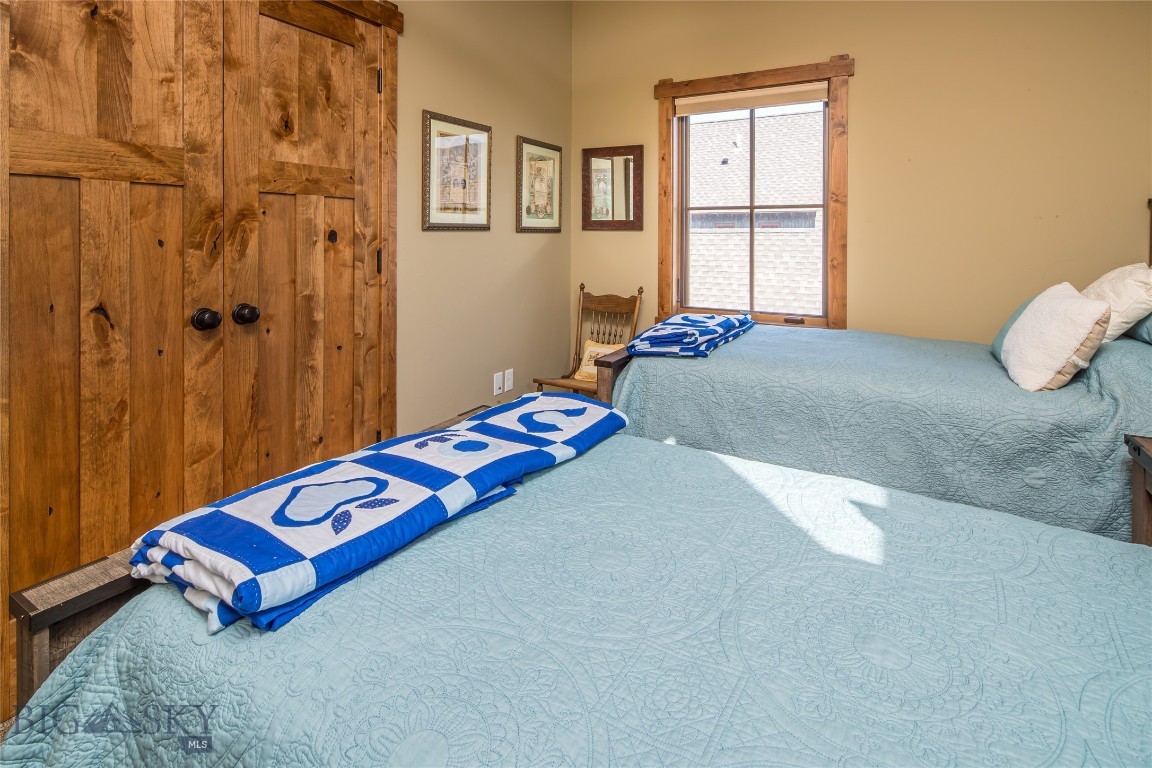 167 Pheasant Tail Lane B