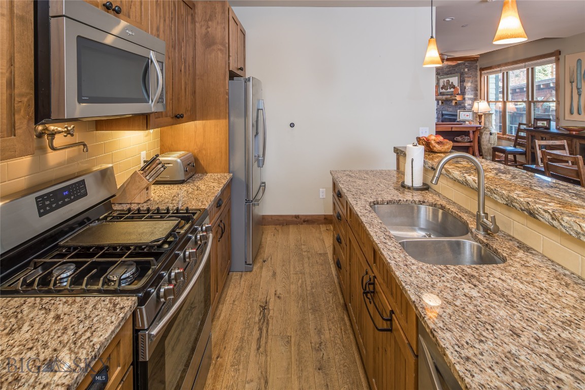 167 Pheasant Tail Lane B