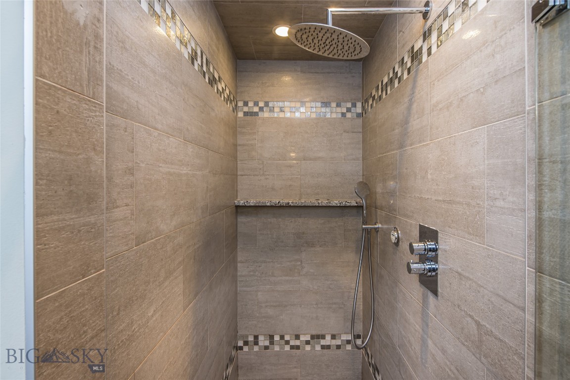 21 Black Eagle Road Unit 23