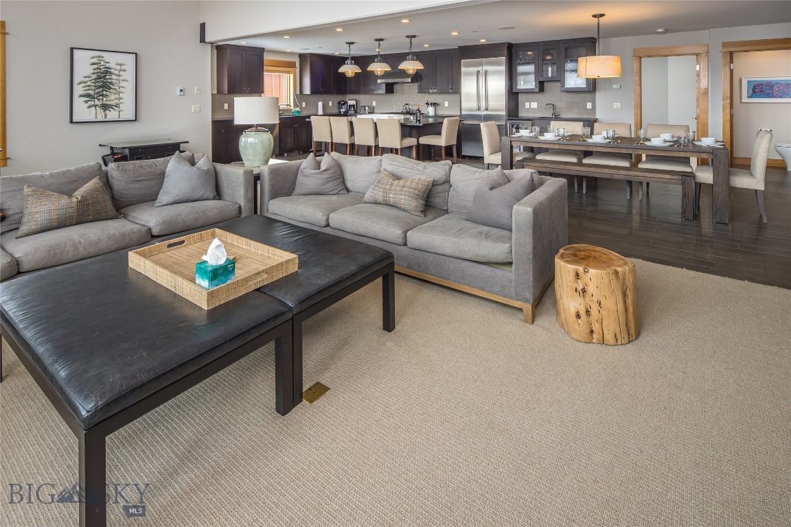 21 Black Eagle Road, Unit 23